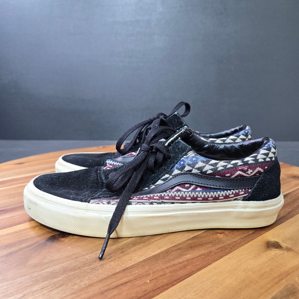 Vans Old Skool Unisex Men 7 Women 8.5 Black Suede Southwestern Woven Skate Shoe
